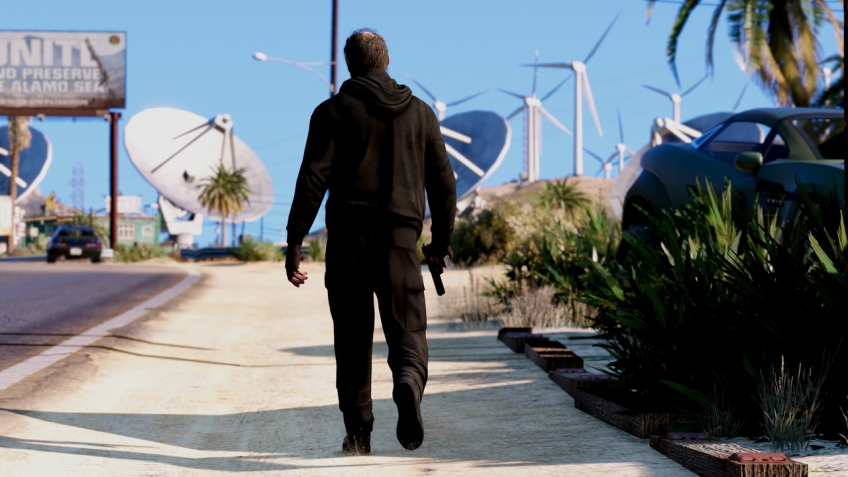 Студенты элитного колледжа изучают жизнь с помощью Grand Theft Auto 5 топ игры сега онлайн и денди играть бесплатно смотреть все скачать